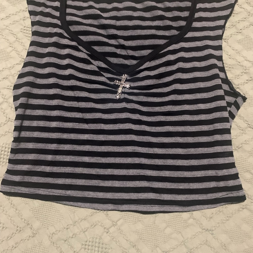 ROMWE Black and Gray Fitted Crop Tank Top